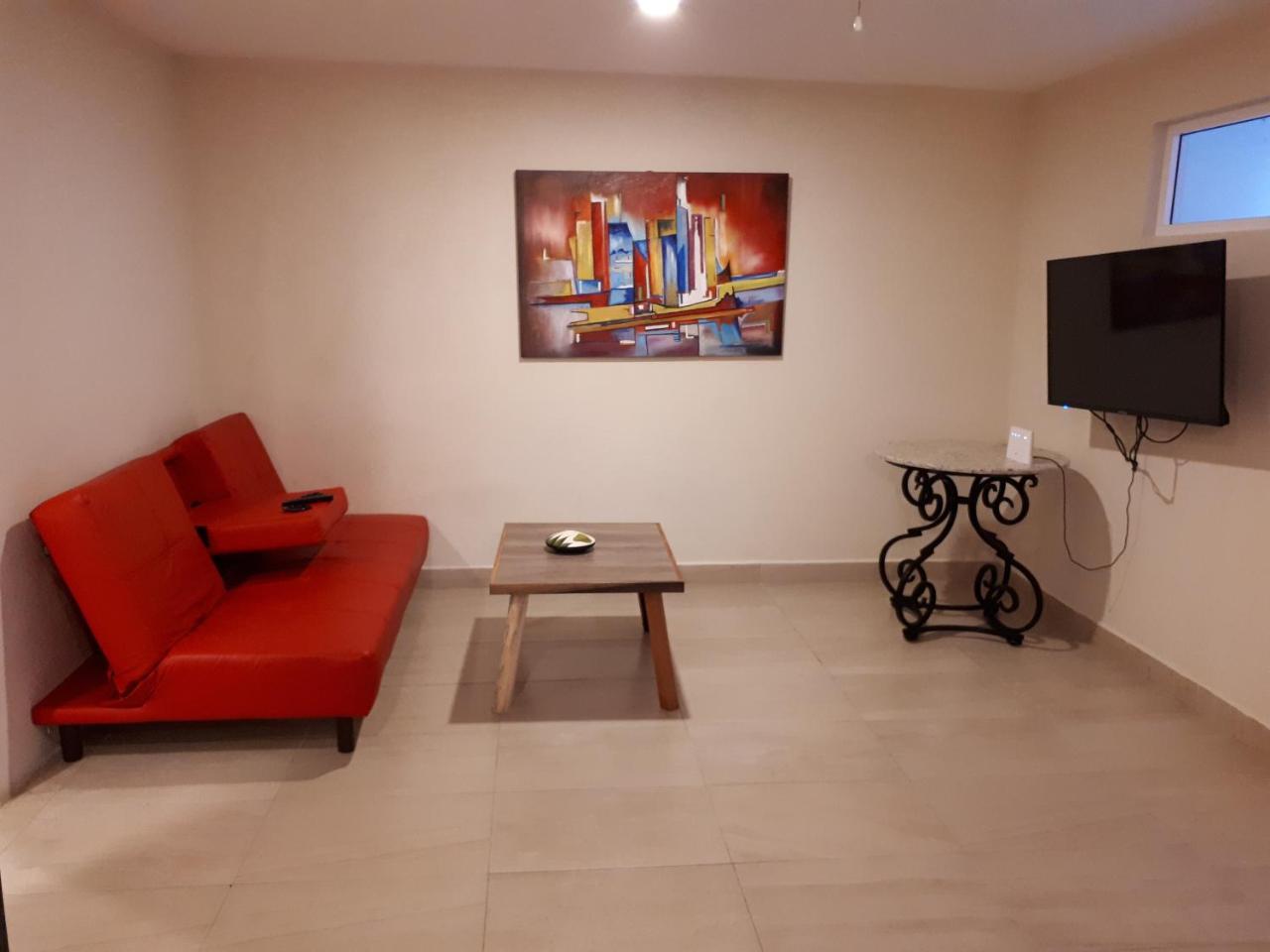 Brisas 10 Beachside Suites Cancun Exterior photo